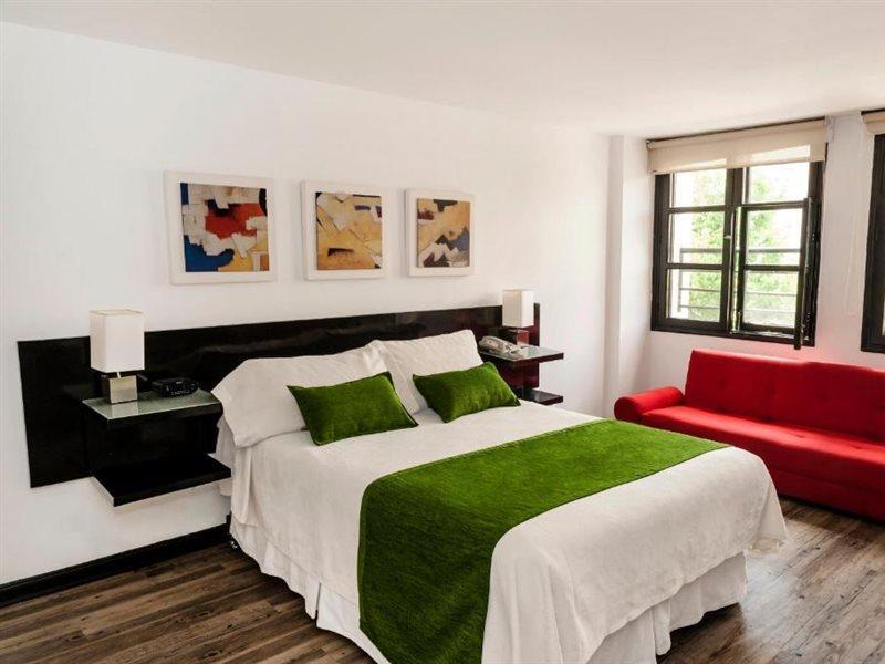 Hotel Bogota Virrey Esterno foto