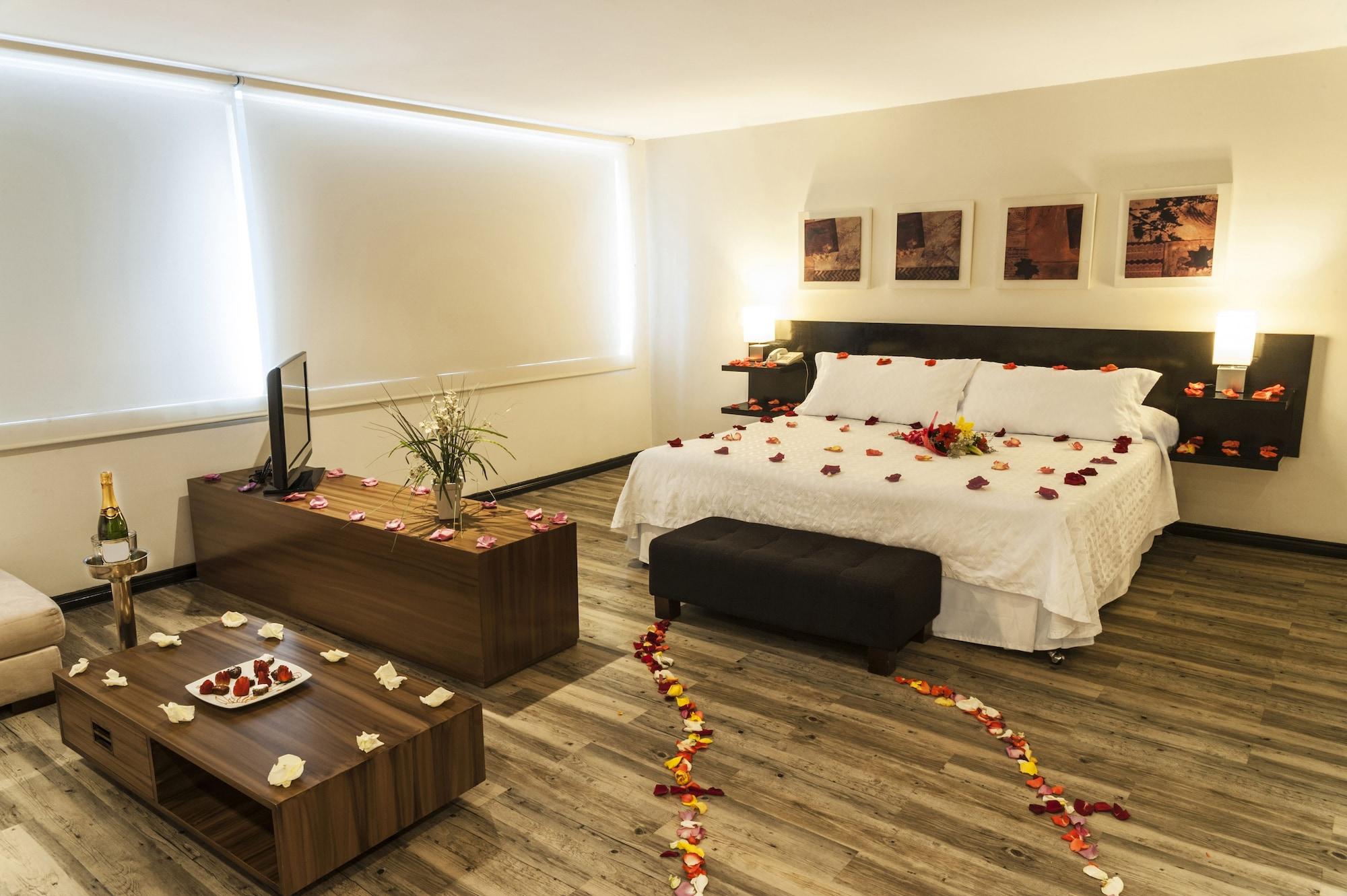 Hotel Bogota Virrey Esterno foto