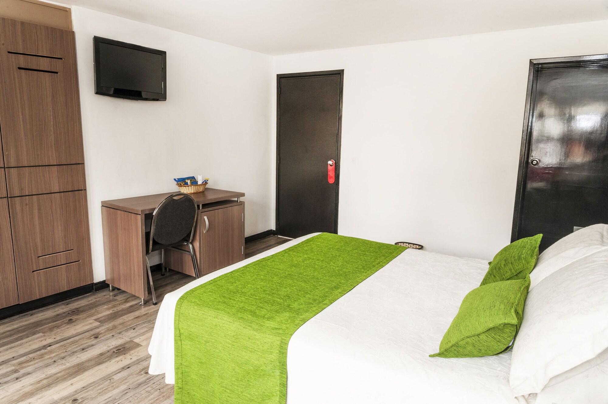Hotel Bogota Virrey Esterno foto