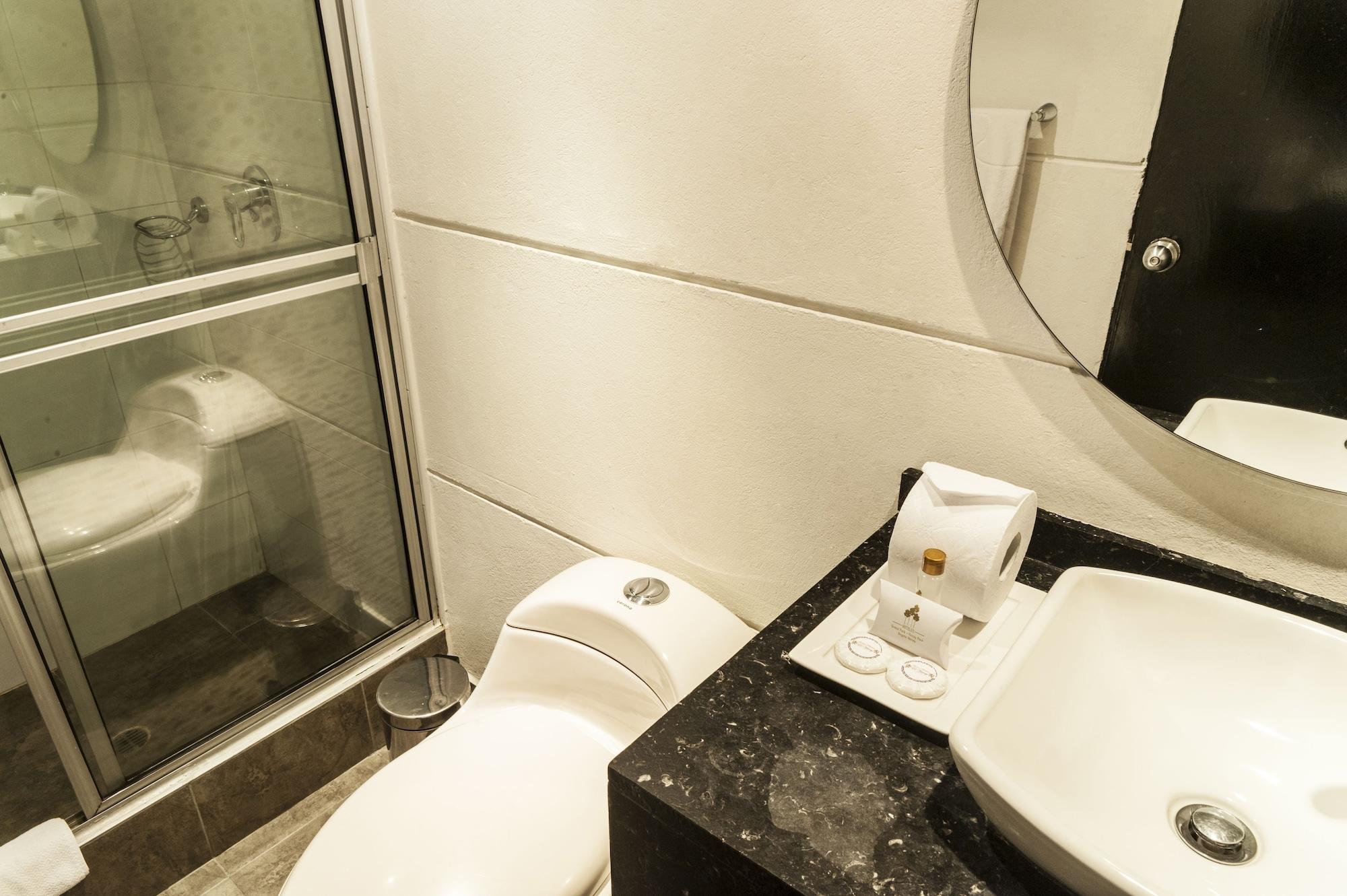 Hotel Bogota Virrey Esterno foto