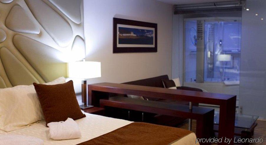 Hotel Bogota Virrey Esterno foto